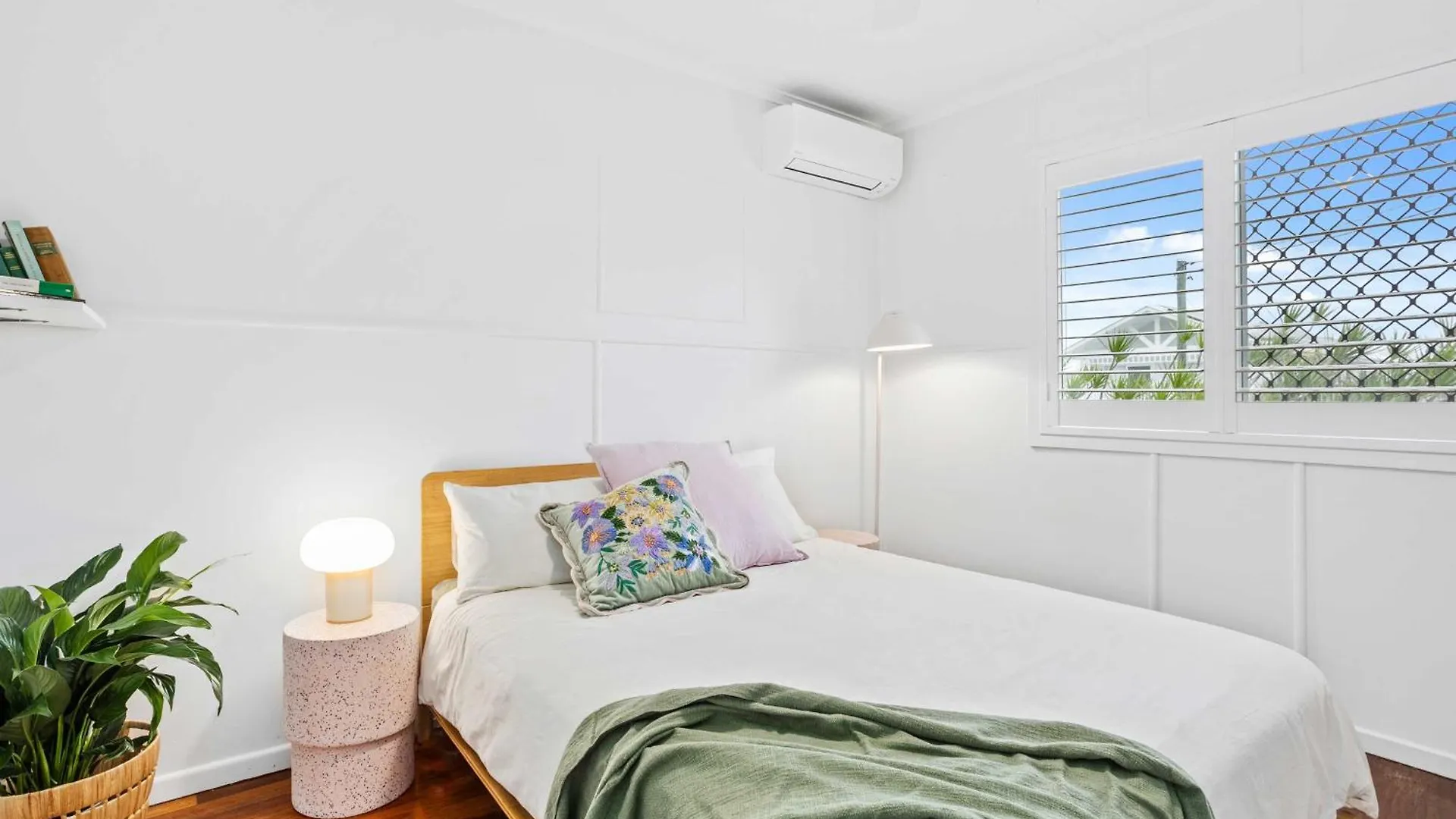 Palm Beach Cottage, Walk To Beach Gold Coast